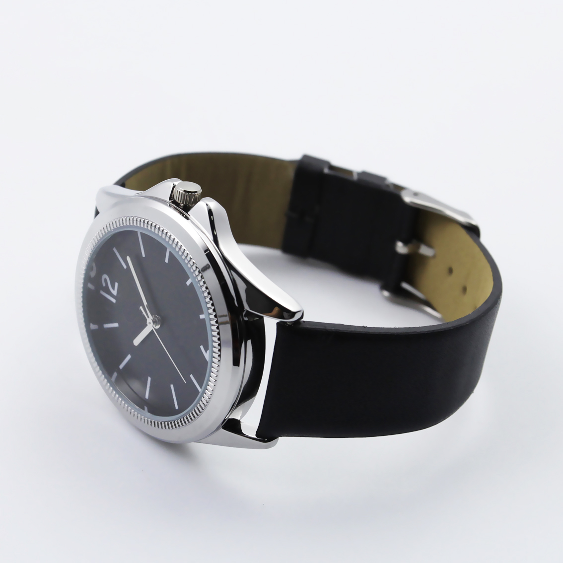 #02030Men's wristwatch quartz analog leather strap watch