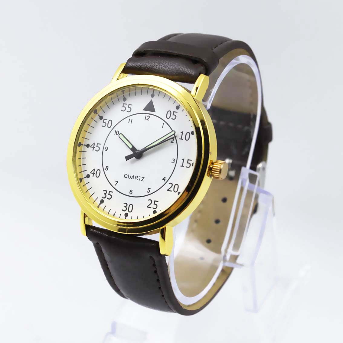 #02072Men's wristwatch quartz analog leather strap watch